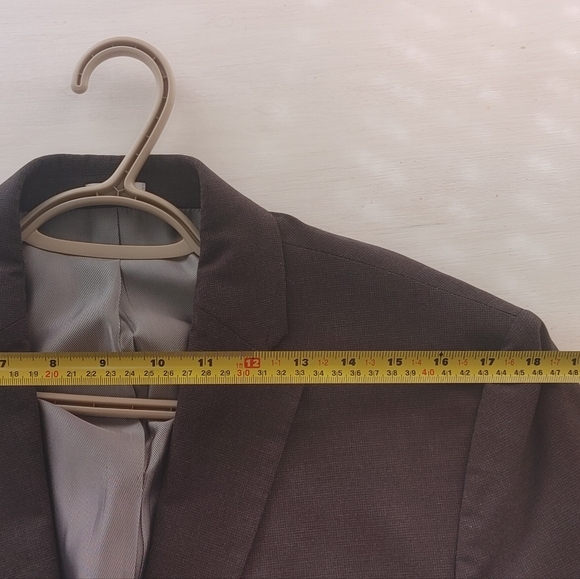 Calvin Klein 2pc Suit - Picture 2 of 9